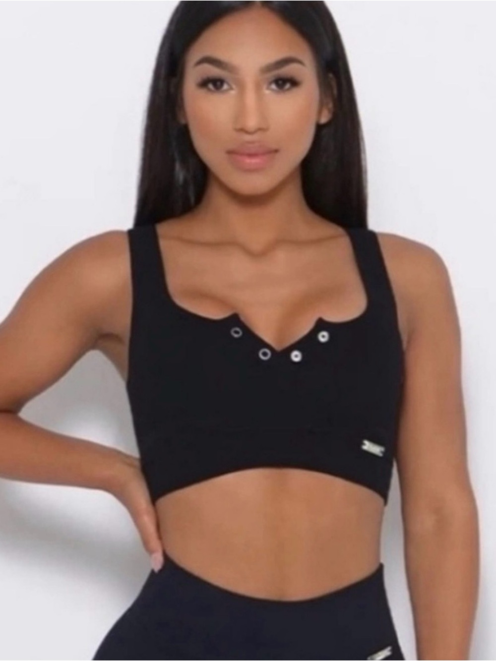 Bombshell Sportswear Sports Bra
Cropped
Tank
XS/S
Black
Ribbed
Snap Front
Henley